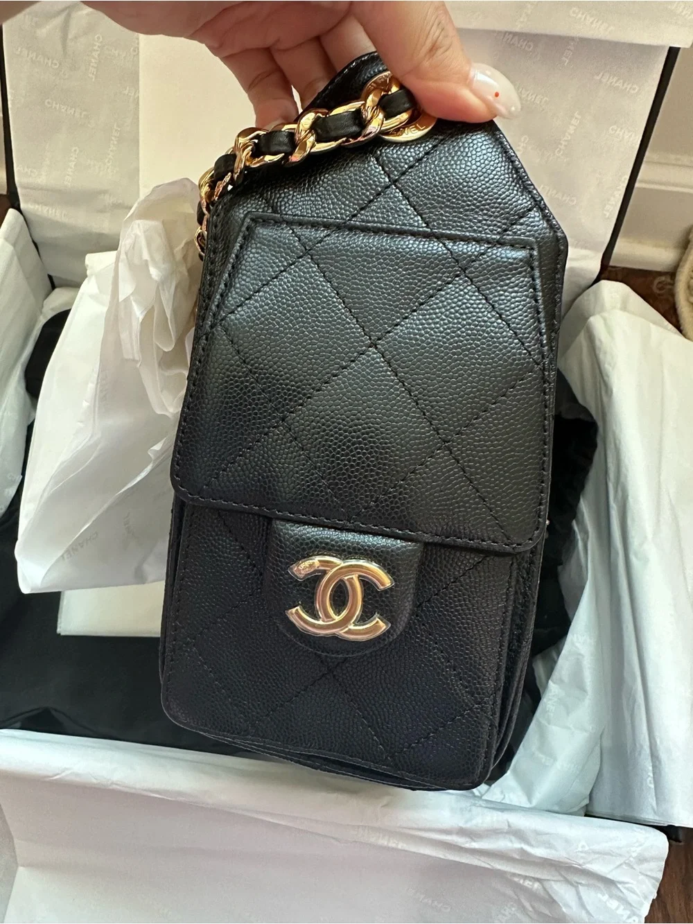 CHANEL 25 mini Black Quilted Leather Shoulder Bag with shinny Gold hardware